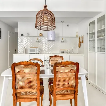 Les De Laure - L'or Blanc, Avec Vue Sur Le Chateau, Climatisation, A 160 M De La Cite Medievale