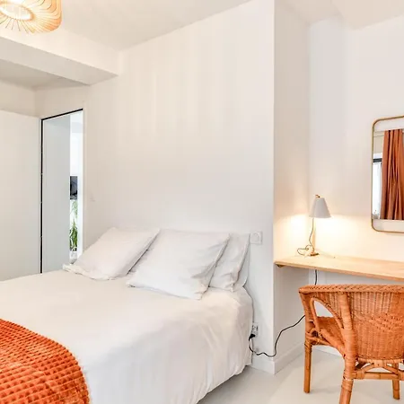 Les De Laure - L'or Blanc, Avec Vue Sur Le Chateau, Climatisation, Netflix, à 160 M De La Cité Médiévale