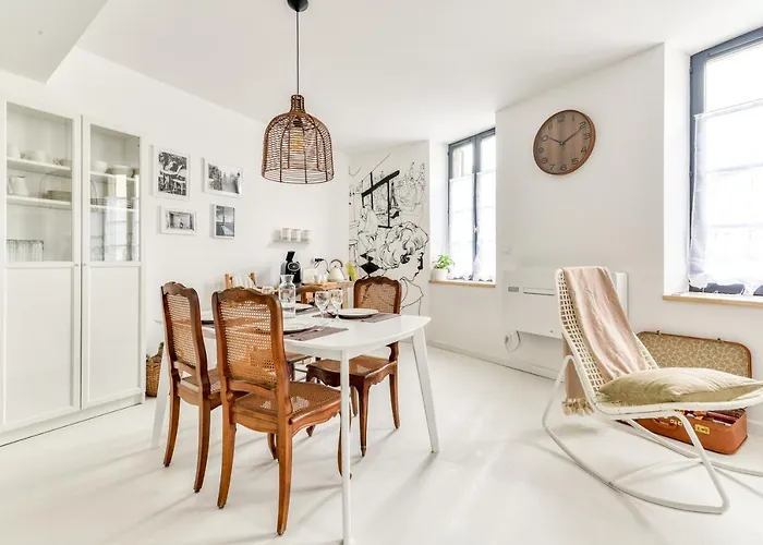 Apartman Les De Laure - L'or Blanc, Avec Vue Sur Le Chateau, Climatisation, A 160 M De La Cite Medievale